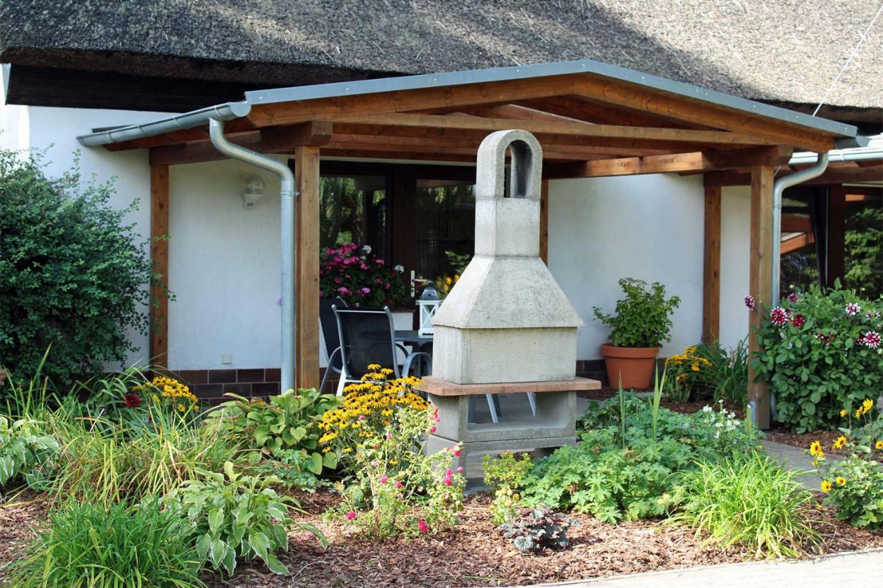 Zur Alten Boddenfischerei Ferienwohnung Zander Neuendorf Heide Exterior photo